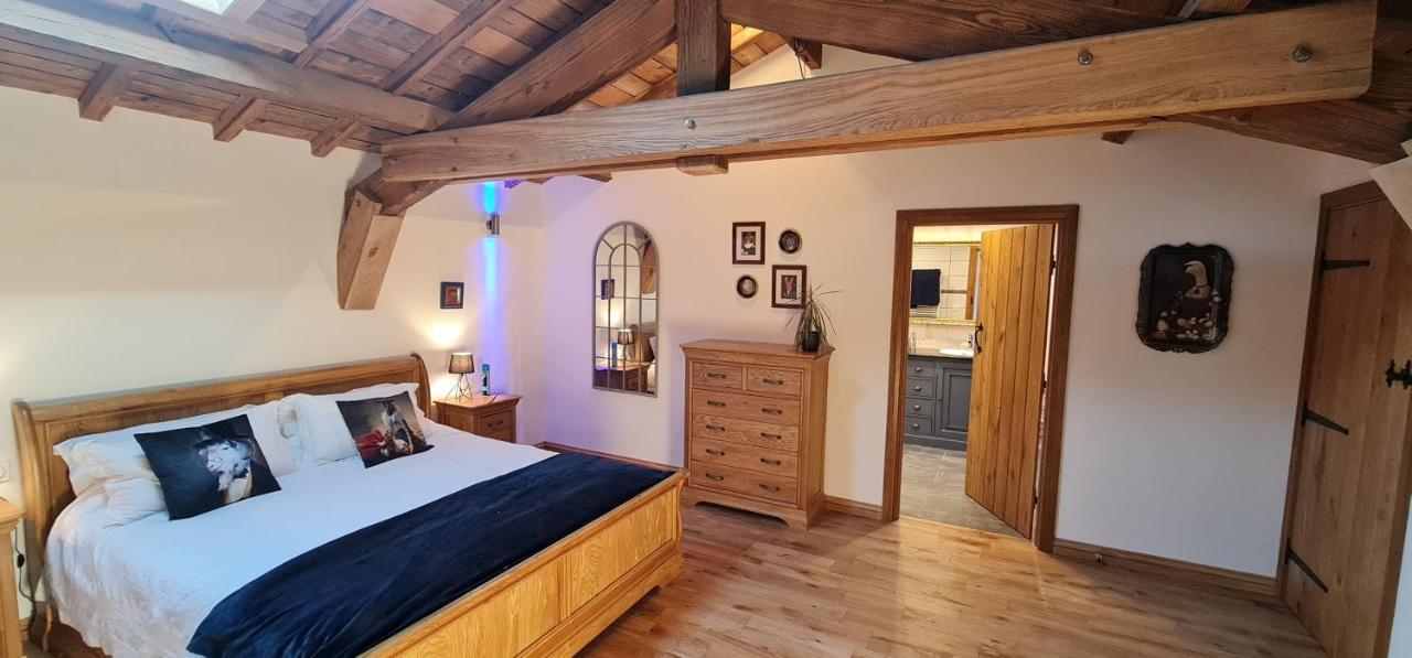 Dom Peyreton Prestige Cottages Set In A Charming Wine Property Villegouge Dış mekan fotoğraf