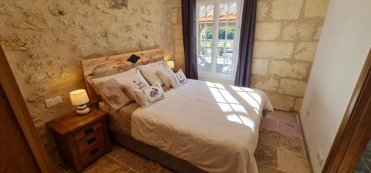 Dom Peyreton Prestige Cottages Set In A Charming Wine Property Villegouge Dış mekan fotoğraf