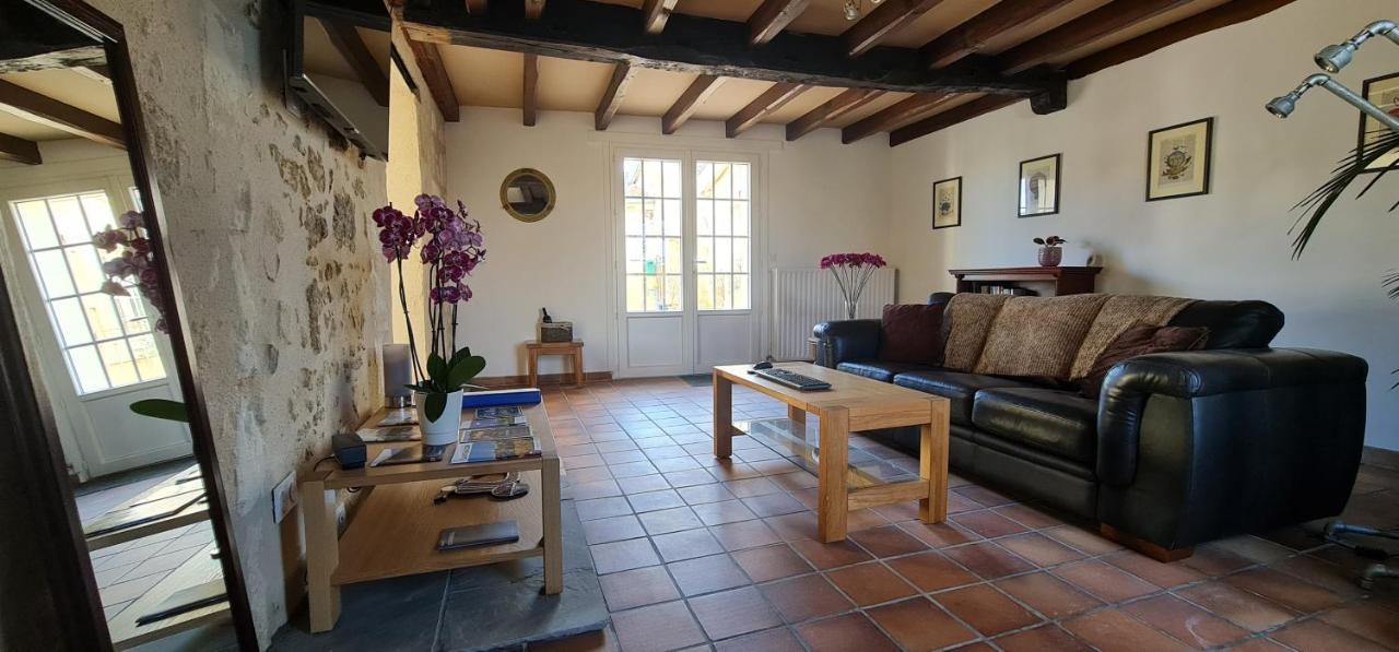 Dom Peyreton Prestige Cottages Set In A Charming Wine Property Villegouge Dış mekan fotoğraf